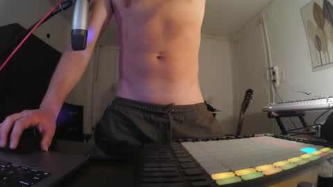 Snapshot of sabesquesi2 chatting on September 13, 4:34 am sabesquesi2 online show from September 13, 4:34 am