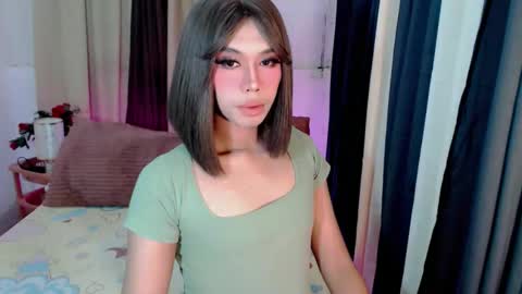 cathllea online show from November 5, 7:25 pm