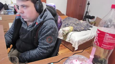 1141323  my Lord Mister Max   moms treasure online show from December 30, 2:31 am