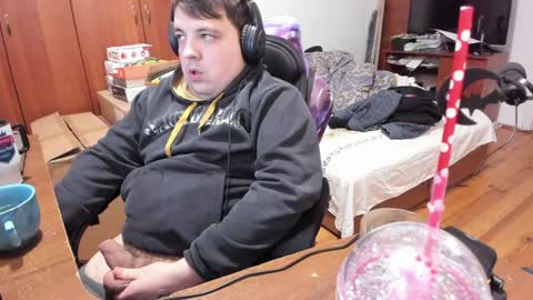 1141323  my Lord Mister Max   moms treasure online show from January 7, 11:56 pm