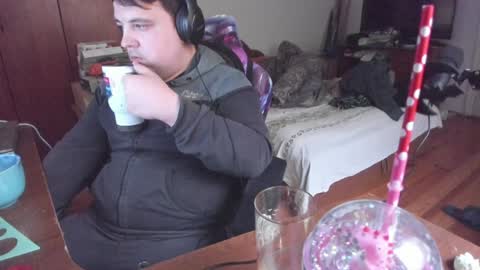 1141323  my Lord Mister Max   moms treasure online show from January 15, 11:43 am