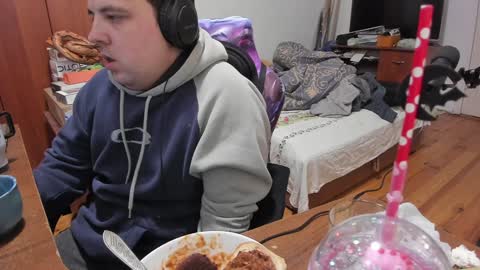 1141323  my Lord Mister Max   moms treasure online show from January 19, 3:39 am