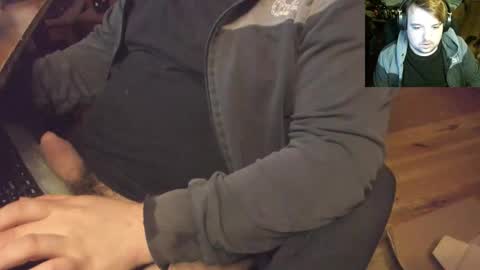 1141323  my Lord Mister Max   moms treasure online show from September 24, 6:33 pm