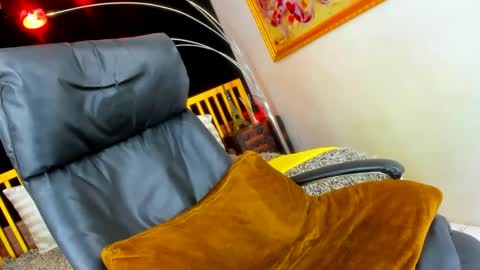 Sabrina online show from December 4, 4:54 am