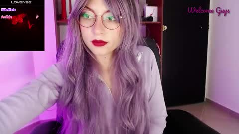 Sabrina online show from November 11, 9:59 pm