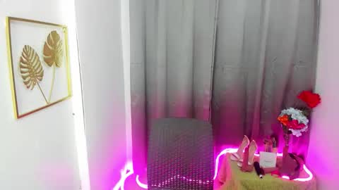 Sabrina online show from November 3, 9:48 pm