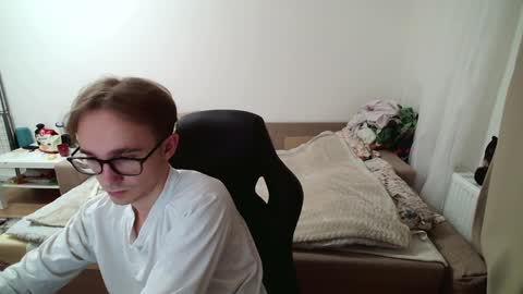 Snapshot of sabrinaanddaniel chatting on December 18, 9:29 pm SabrinaDaniel online show from December 18, 9:29 pm