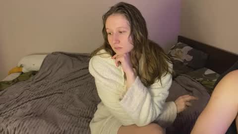 Snapshot of sabrinaanddaniel chatting on November 28, 6:43 pm SabrinaDaniel online show from November 28, 6:43 pm