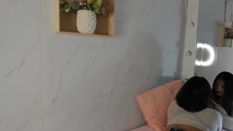 Snapshot of sabrinahims_ chatting on October 7, 12:41 am mariana online show from October 7, 12:41 am