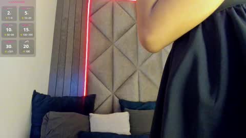 S A B R I N A  online show from February 22, 11:35 am