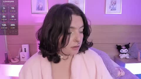 Ig  online show from February 10, 2:48 pm