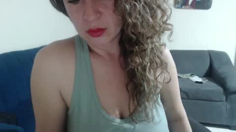 Snapshot of sacrletardiente chatting on October 4, 9:57 pm sacrletardiente online show from October 4, 9:57 pm