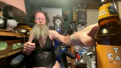 safety_fist online show from January 12, 3:07 am