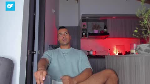 Snapshot of sag_1998 chatting on January 18, 6:45 am Sag online show from January 18, 6:45 am