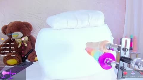 Danella online show from January 25, 4:46 pm