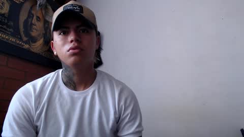 Sahara y Thiago online show from January 17, 12:31 pm