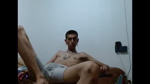 saint boy online show from December 5, 5:04 am