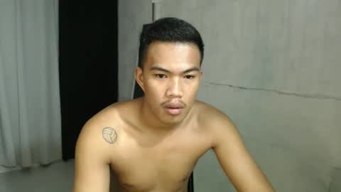 Snapshot of saj_taylor chatting on November 13, 11:36 pm Taylor online show from November 13, 11:36 pm