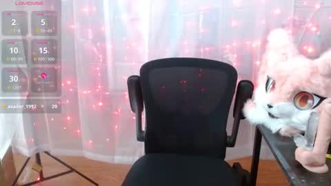 Snapshot of salacious_bunny chatting on November 11, 2:17 pm salacious_bunny online show from November 11, 2:17 pm