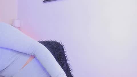 Salem online show from November 24, 11:32 am