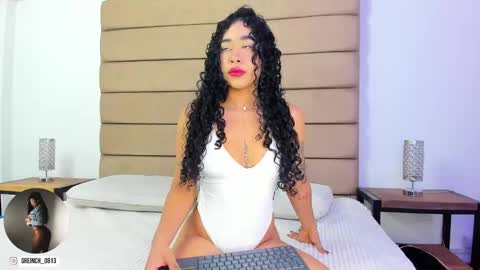 Snapshot of sally_rosses chatting on September 15, 12:05 pm sally rosses online show from September 15, 12:05 pm