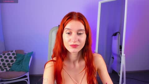 Snapshot of sallybiscuit chatting on January 31, 10:31 am Sally online show from January 31, 10:31 am