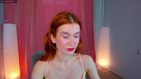 Snapshot of sallybiscuit chatting on February 22, 10:40 am Sally online show from February 22, 10:40 am