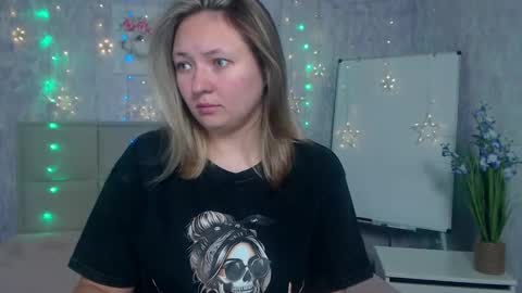 Sally online show from September 10, 5:24 pm