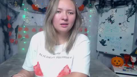 Sally online show from October 30, 7:14 pm