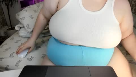 SalmaRoth online show from February 25, 7:47 pm