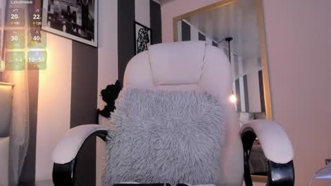 Snapshot of salome__evans chatting on December 26, 10:41 pm salome__evans online show from December 26, 10:41 pm