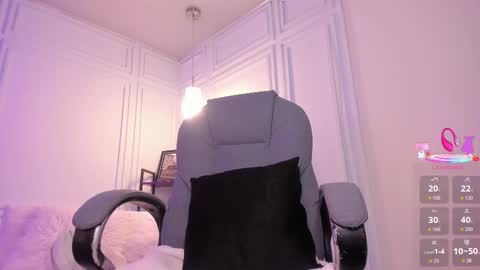 Snapshot of salome__evans chatting on September 17, 1:35 pm salome__evans online show from September 17, 1:35 pm