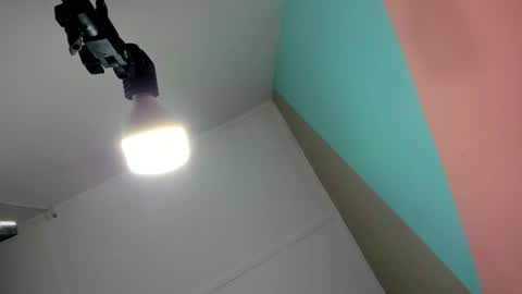 salome online show from November 19, 7:47 pm