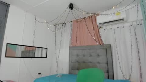 salome online show from November 21, 9:57 pm