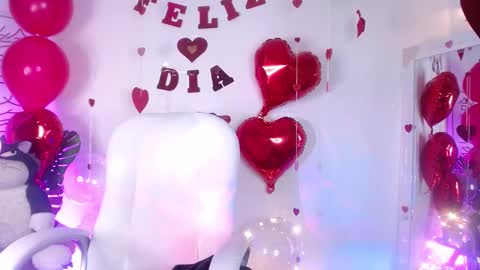 salome_drasin online show from February 18, 8:49 am