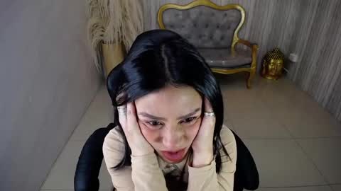 Snapshot of salome_stockman_sub chatting on February 24, 8:14 pm Salome online show from February 24, 8:14 pm