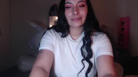 yenny online show from December 21, 7:56 am