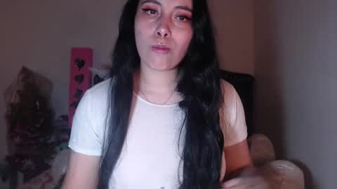 yenny online show from February 6, 4:21 am