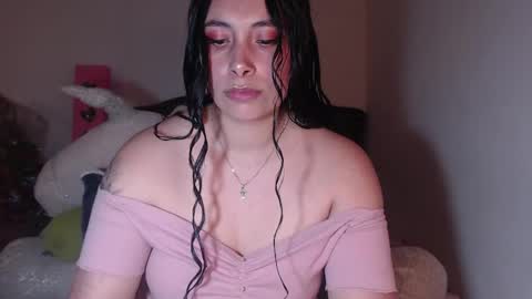 yenny online show from February 20, 4:39 am