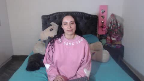 yenny online show from October 24, 4:42 am