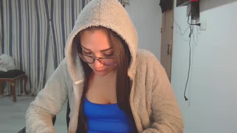 salome online show from November 2, 12:35 am