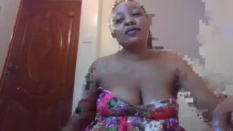 Snapshot of salty_surprise_ chatting on December 15, 10:15 pm salty_surprise_ online show from December 15, 10:15 pm