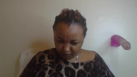 Snapshot of salty_surprise_ chatting on January 8, 3:40 am salty_surprise_ online show from January 8, 3:40 am