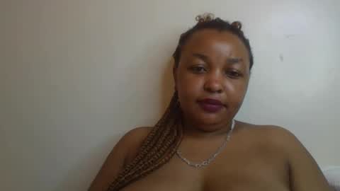 Snapshot of salty_surprise_ chatting on January 9, 5:34 am salty_surprise_ online show from January 9, 5:34 am