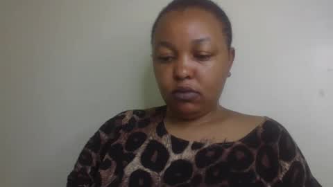 Snapshot of salty_surprise_ chatting on February 16, 2:09 am salty_surprise_ online show from February 16, 2:09 am