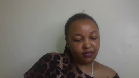 Snapshot of salty_surprise_ chatting on February 18, 11:30 pm salty_surprise_ online show from February 18, 11:30 pm