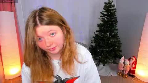 Snapshot of salut_love chatting on December 8, 10:30 am Ruby online show from December 8, 10:30 am