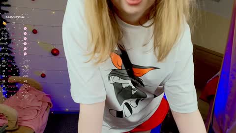 Snapshot of salut_love chatting on December 26, 4:47 pm Ruby online show from December 26, 4:47 pm