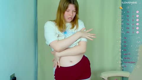 Snapshot of salut_love chatting on January 10, 3:48 pm Ruby online show from January 10, 3:48 pm