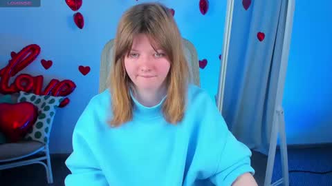 Snapshot of salut_love chatting on February 16, 11:49 am Ruby online show from February 16, 11:49 am